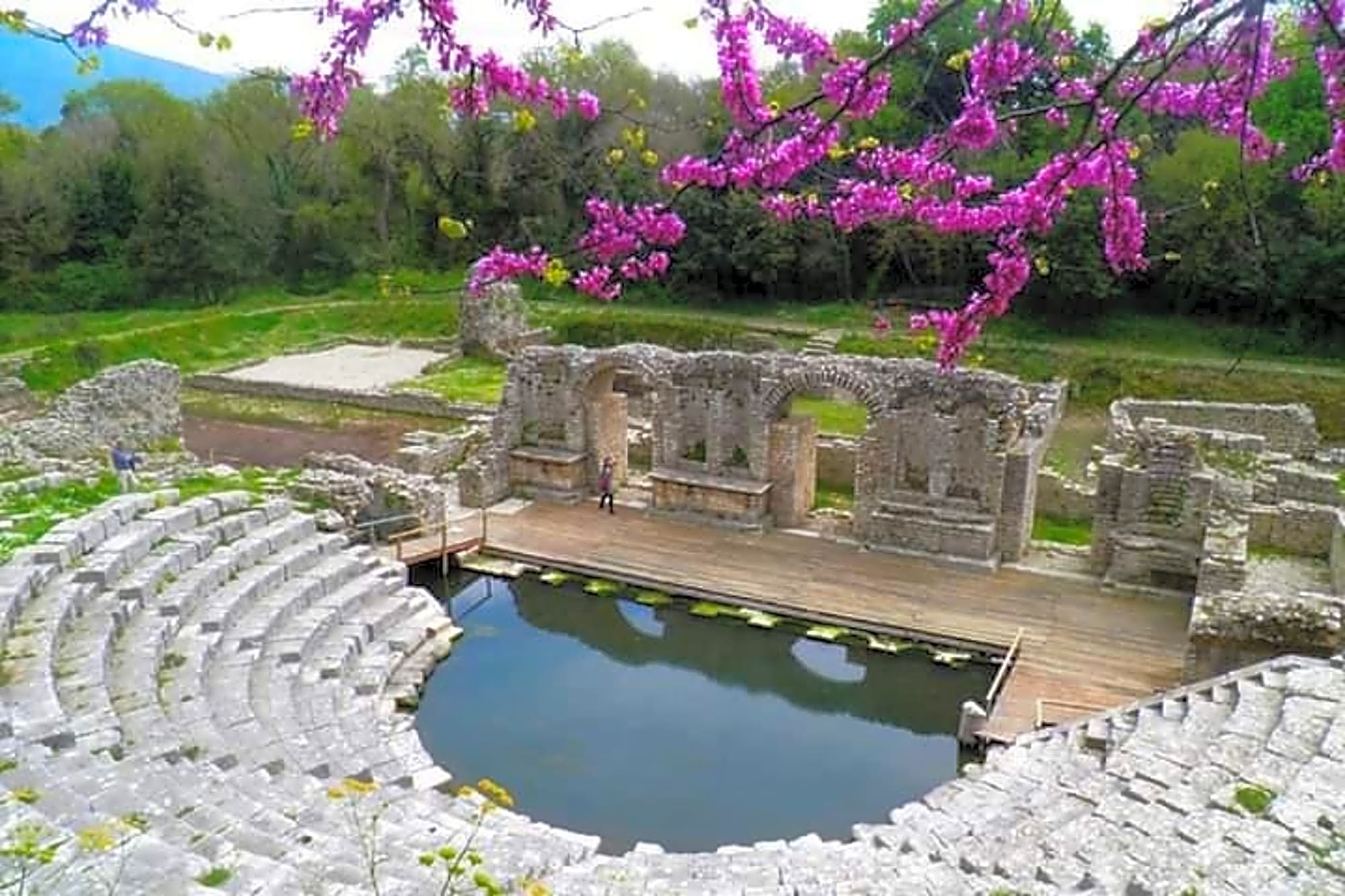 From Sarande: Blue Eye, Butrint, Ksamil & Lekuresi Castle Tour - Image 1