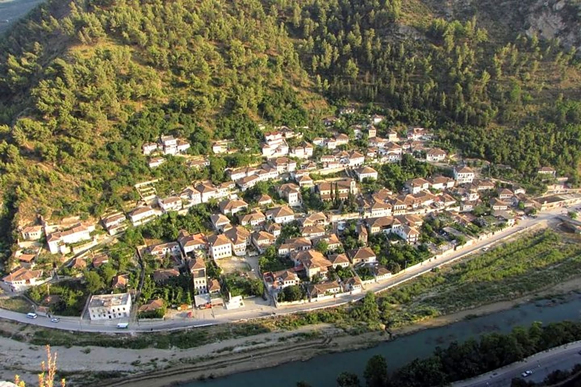 Berat Walking Tour - Image 1