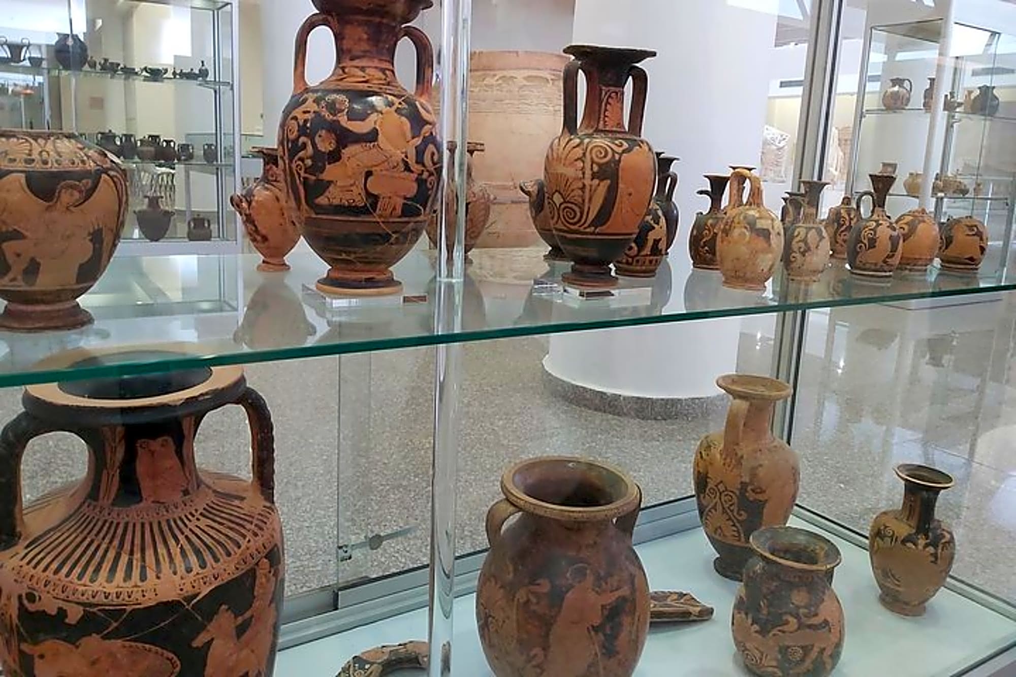 Explore the ancient city of Durres in a Day-tour from Tirana - Image 1