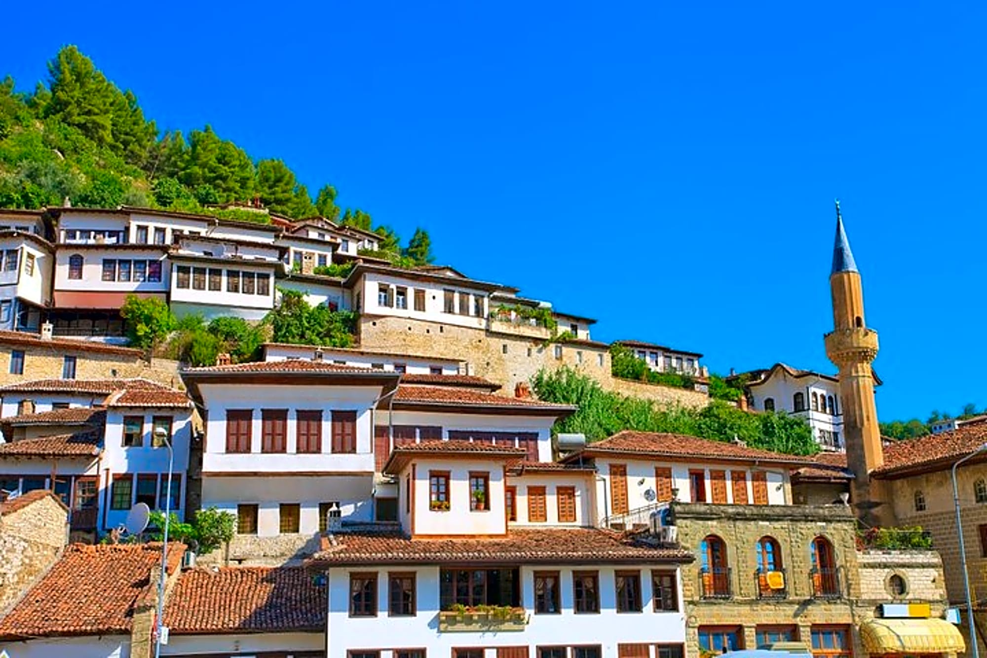 Guided tour of Berat in one day from Tirana - Image 1