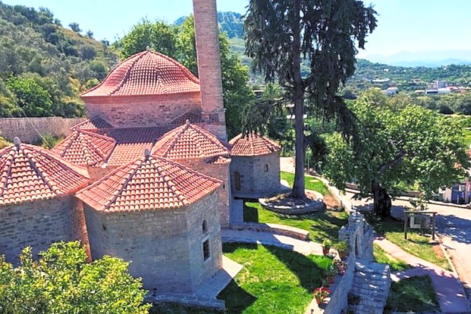 Visit the Mosque of Gjin Aleksi and the Islamic Complex of Xhermehalla - Image 1