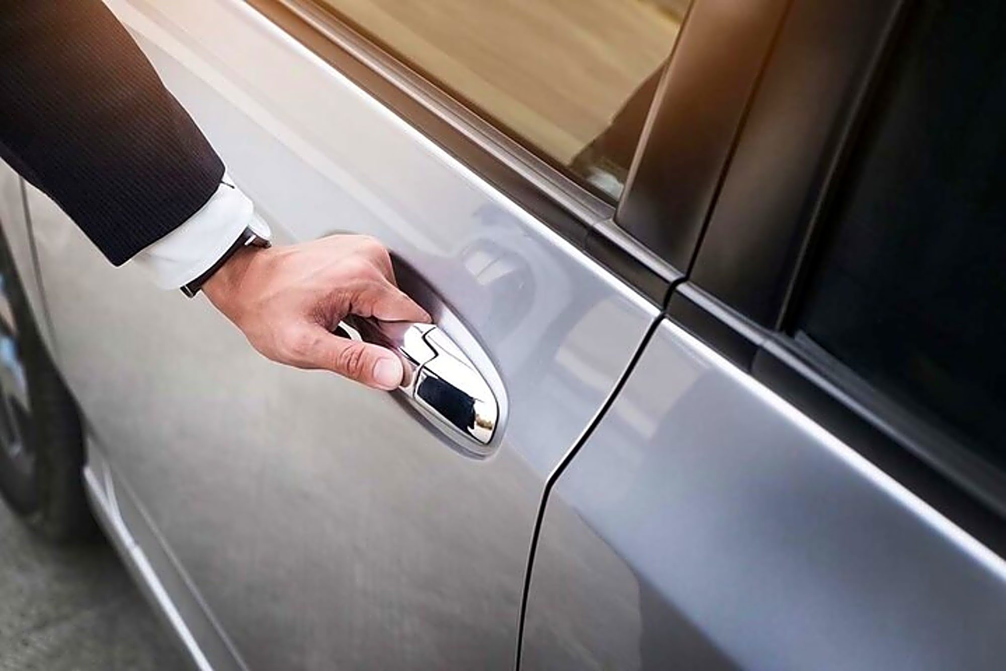 Private Economy Arrival Transfer: Tirana Airport (TIA) to Hotel in Tirana - Image 1