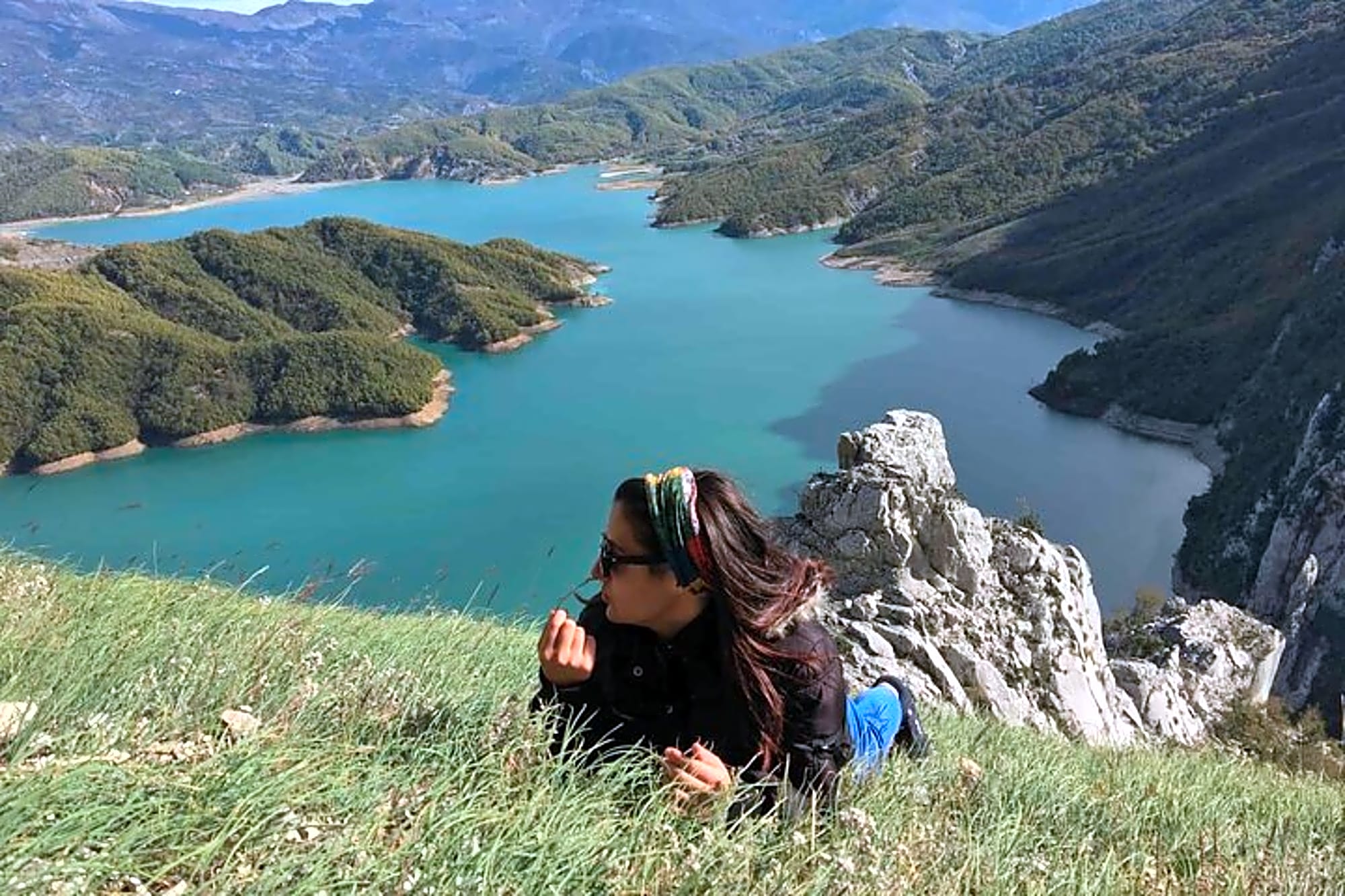 Incredible Lake Bovilla Hiking Tour With Private Transfer from Kruja - Image 1
