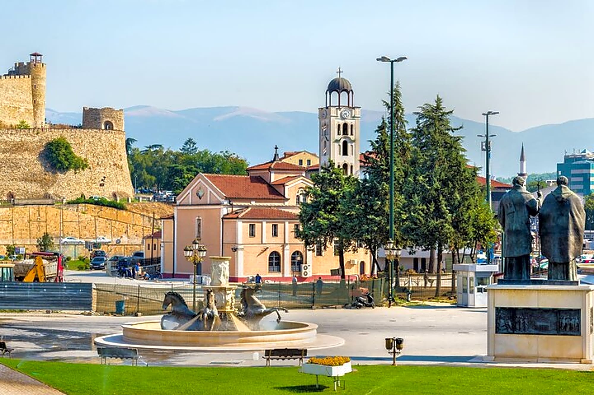 Private Custom Walking Tour with a Local Guide in Skopje - Image 1