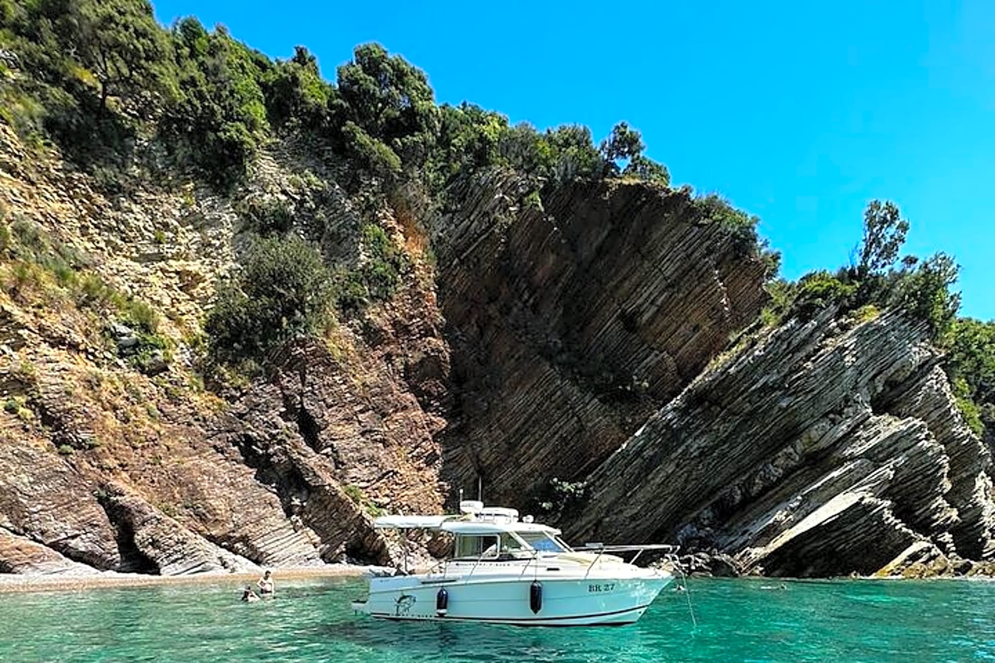 Rent a boat in Marina Bar Montenegro - Image 1