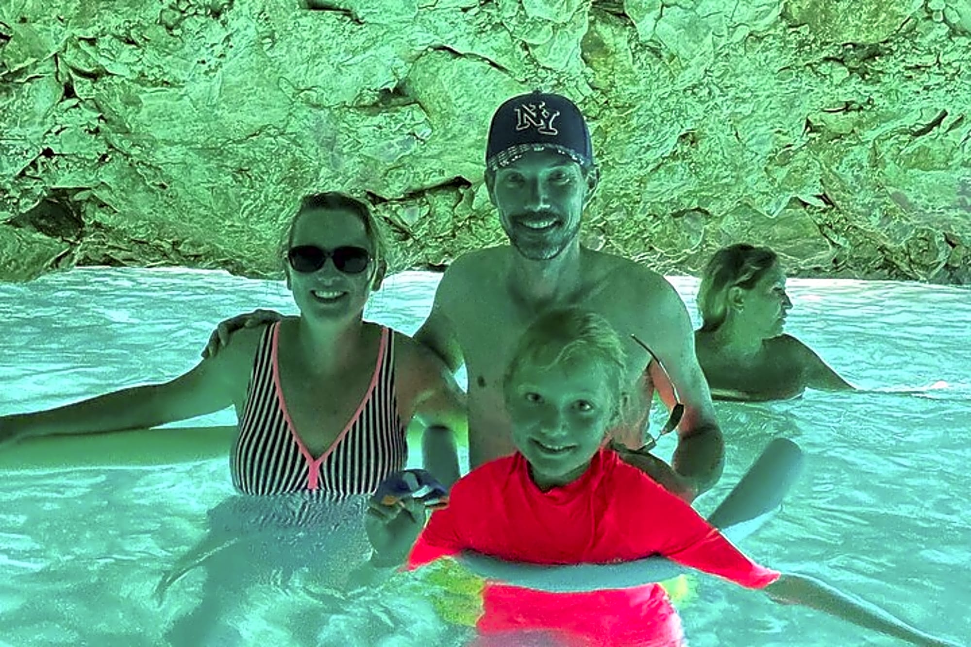 Private Speedboat Tour in Bay of Grama Albania - Image 1
