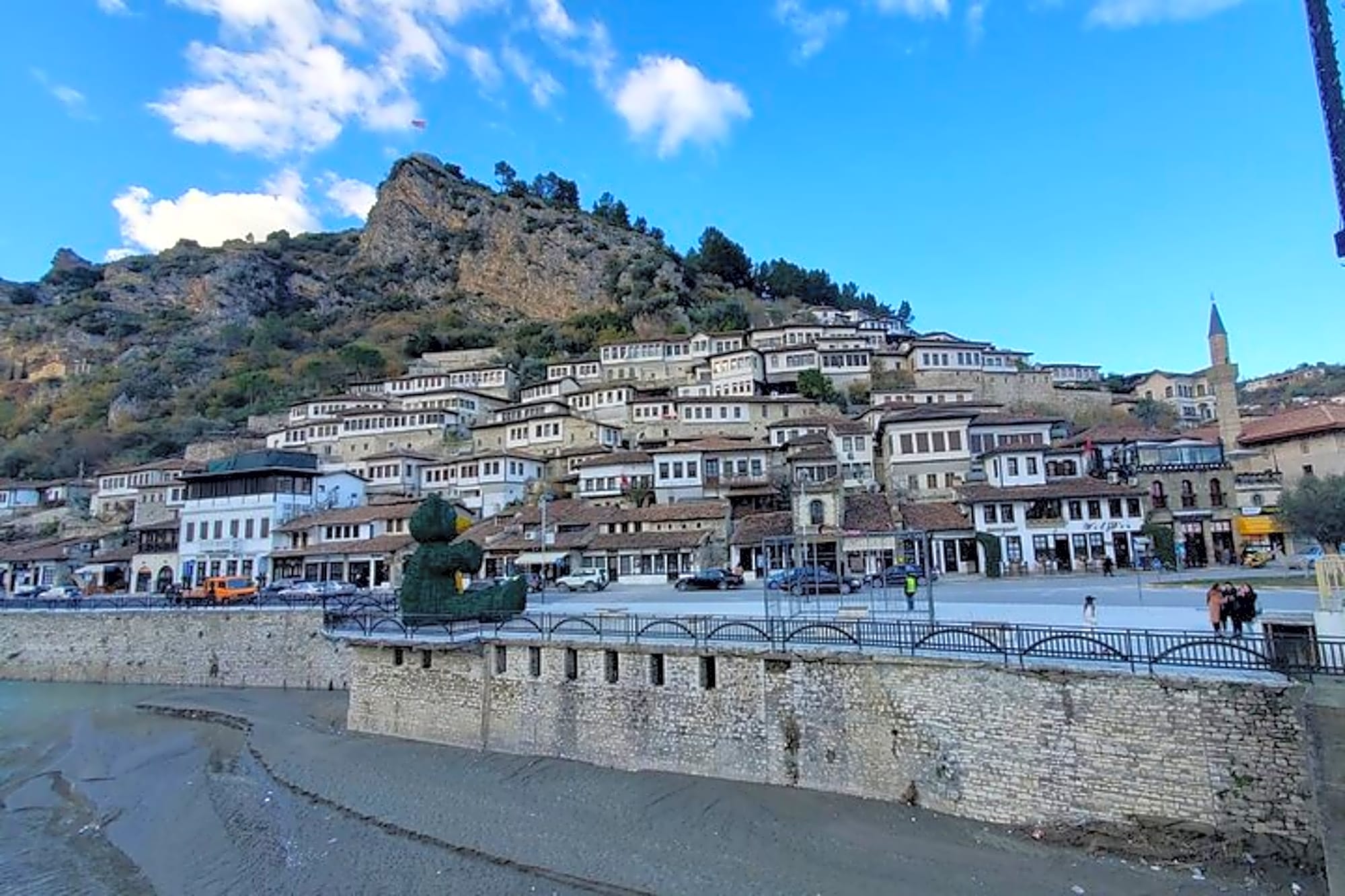Vlora to Berat Shared Tour Experience - Image 1