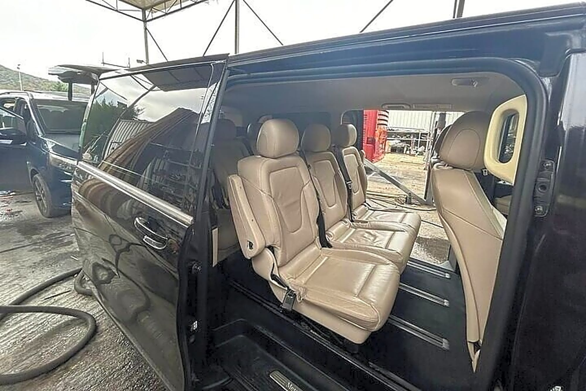 Private Transfer: Tirana (Airport) ↔ Tirana - Image 1