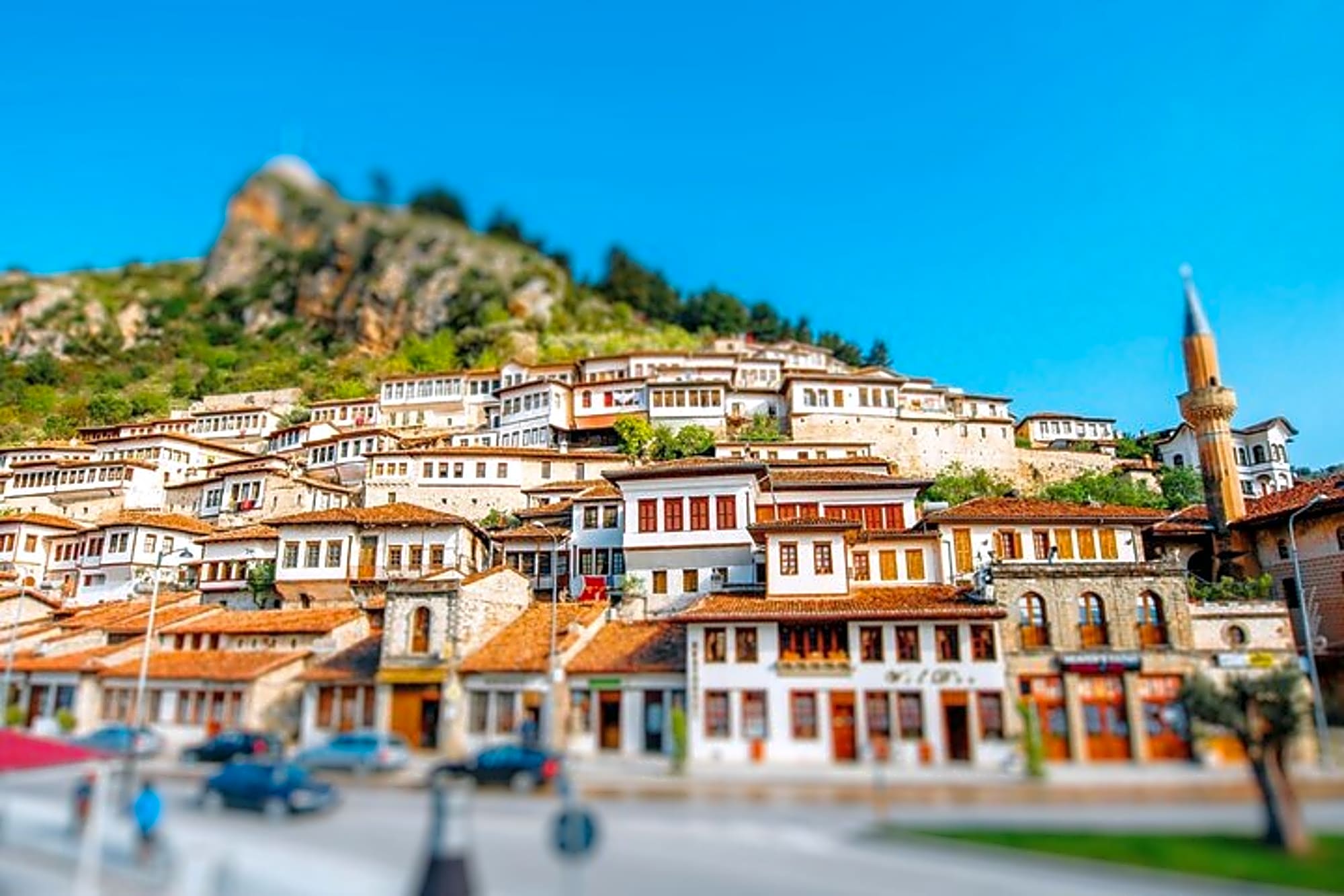 A Guided Walking Tour with Food Tastings in Berat - Image 1