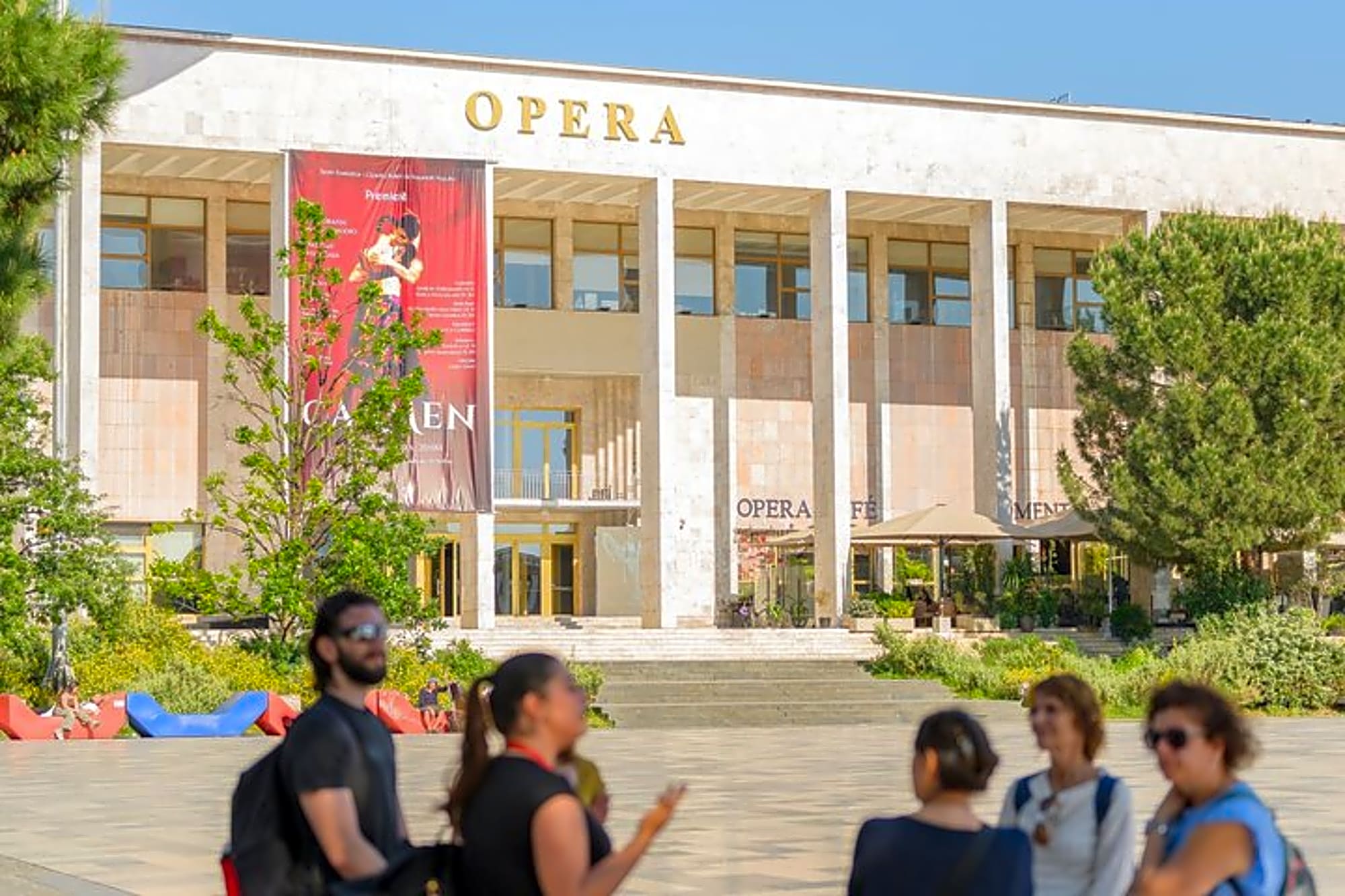 Tirana Walking Tour: History, Culture & Hidden Local Gems - Image 1