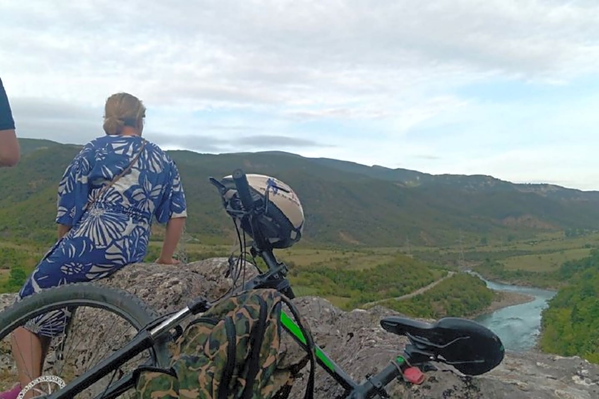 Përmet Vjosa Riverside Scenic Bike Ride Adventure Through Nature - Image 1