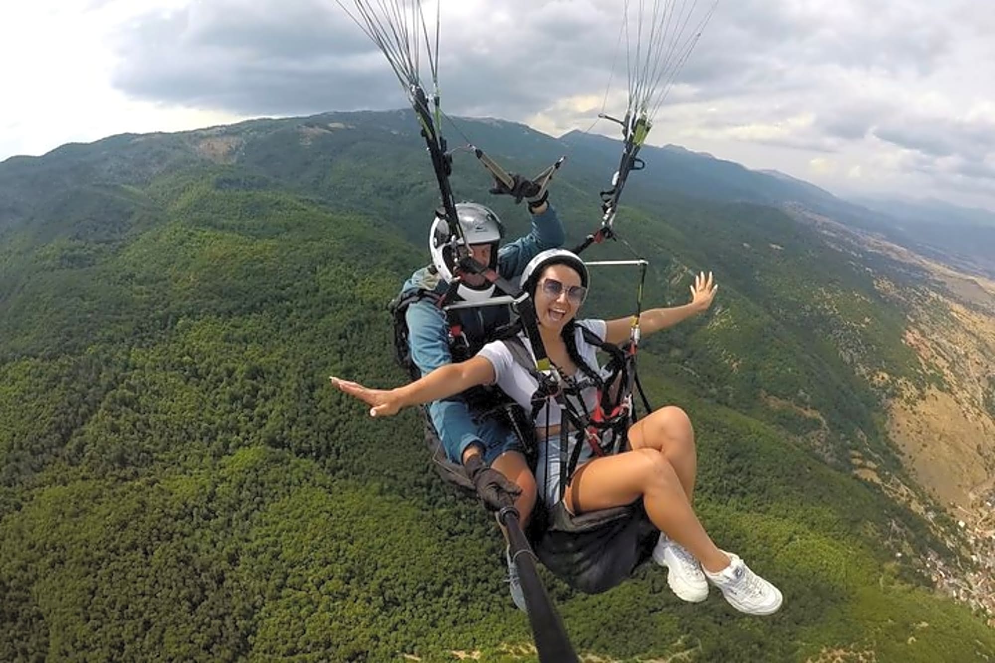 Tandem Paragliding Over Lake Ohrid - Image 1
