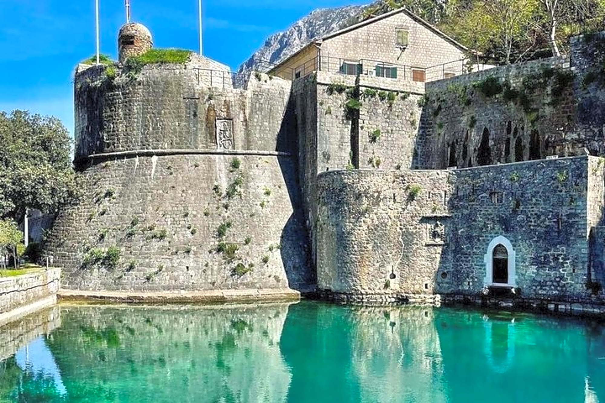 Kotor Highlights Tour Cable Car Ride and UNESCO Old Town Walk - Image 1