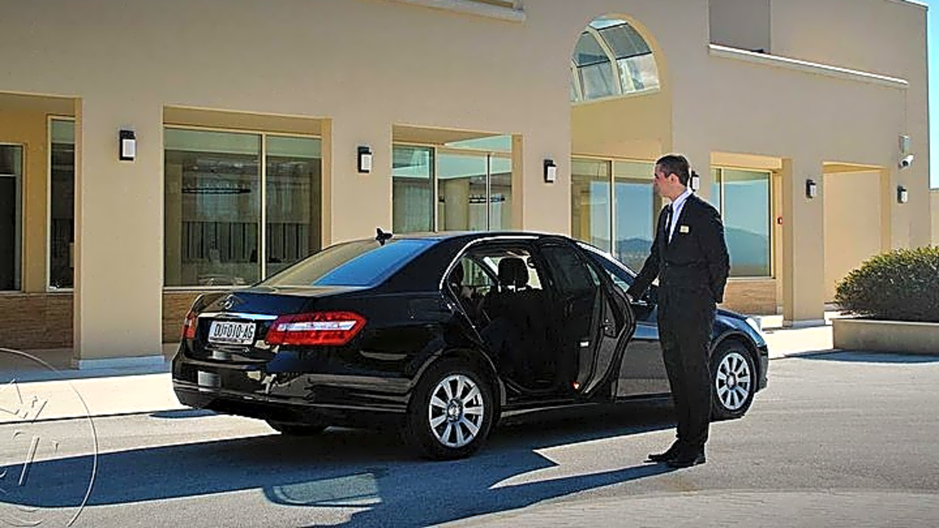 Dubrovnik to Budva (Private One-Way Transfer by Mercedes Vehicle) - Montenegro
