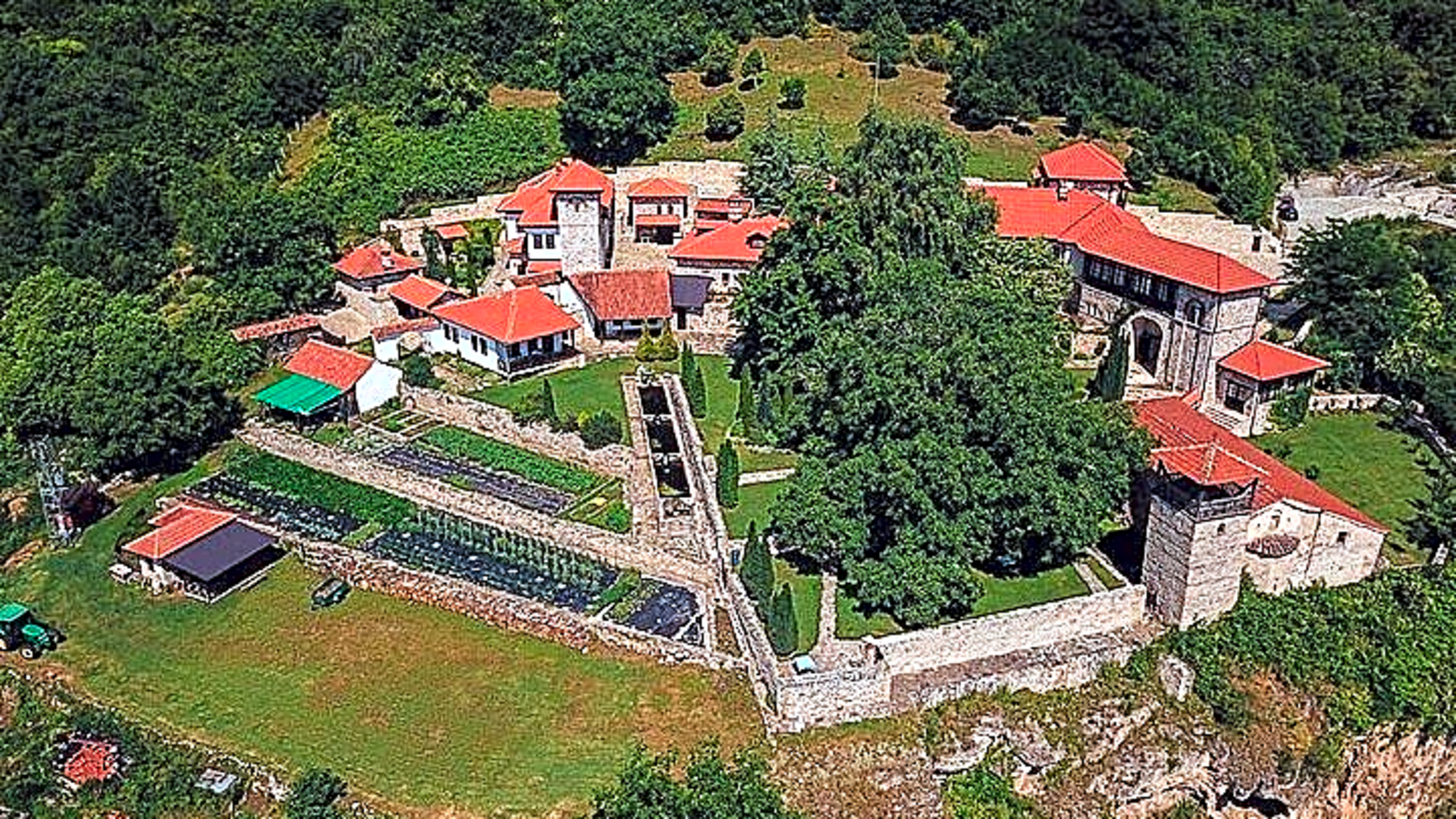 Monastery Tour Treskavec and Zrze with Lunch from Skopje - North Macedonia