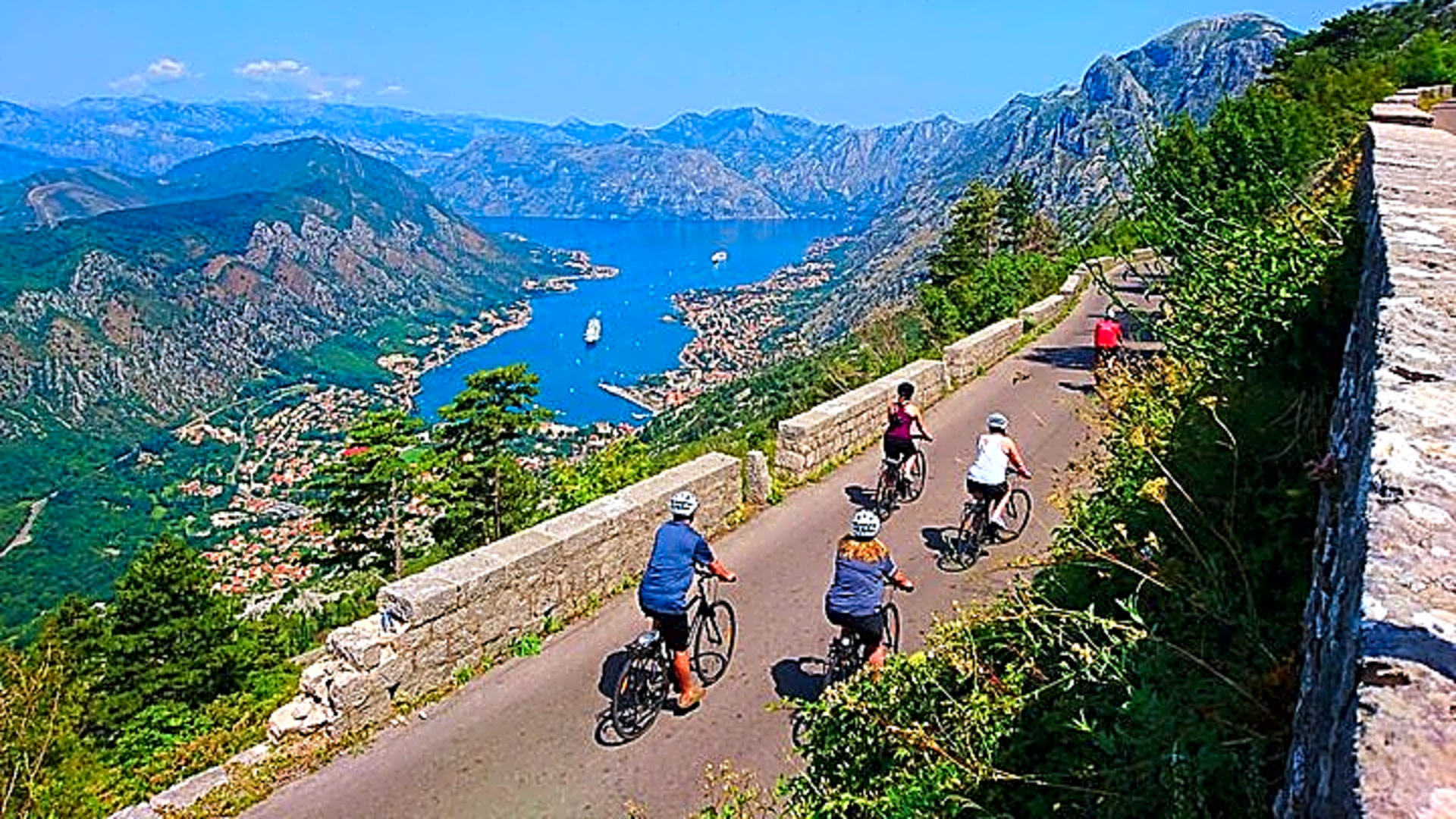 Bike tour - Panoramic downhill from Njeguši and Kotor serpentines - Montenegro