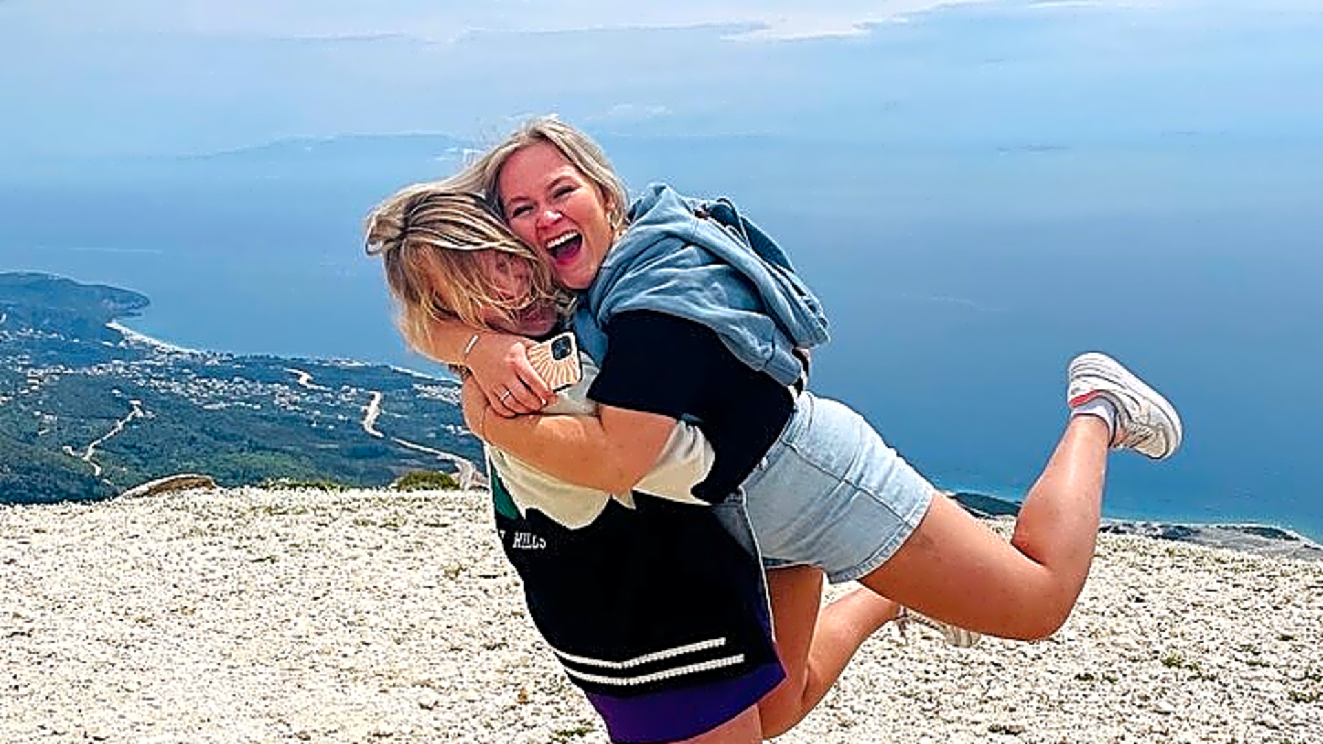 3-Day South Albania : Gjirokastra, Blue Eye, Himara, Riviera - Albania