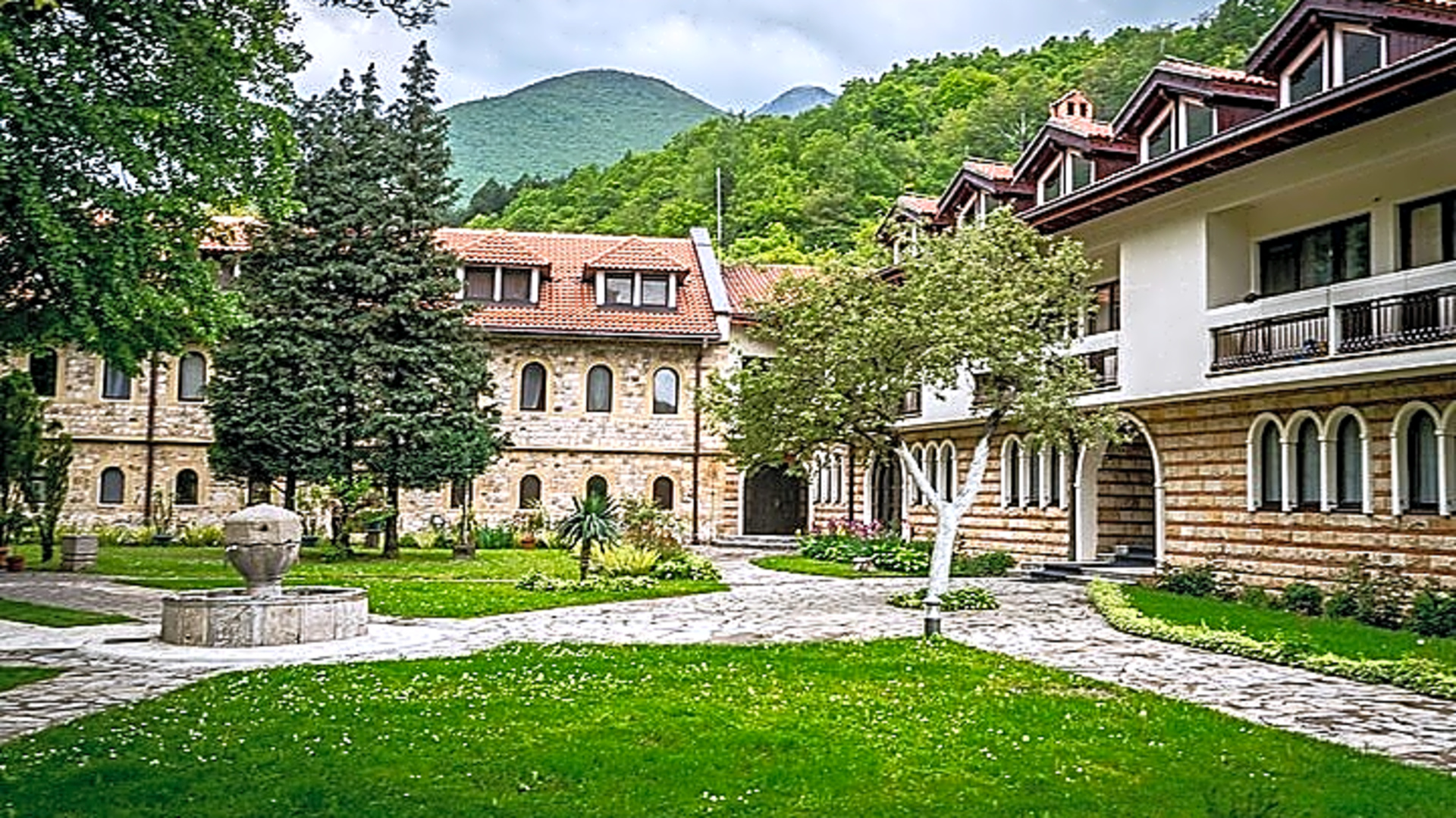 Discover Highlights of Kosovo in 4 days tour!