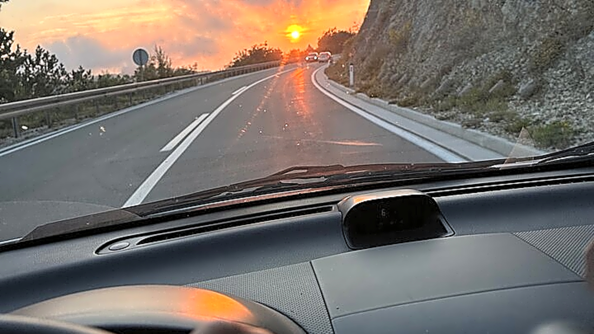 AIRPORT TRANSFER Montenegro Budva Tivat Podgorica Kotor Perast - Montenegro
