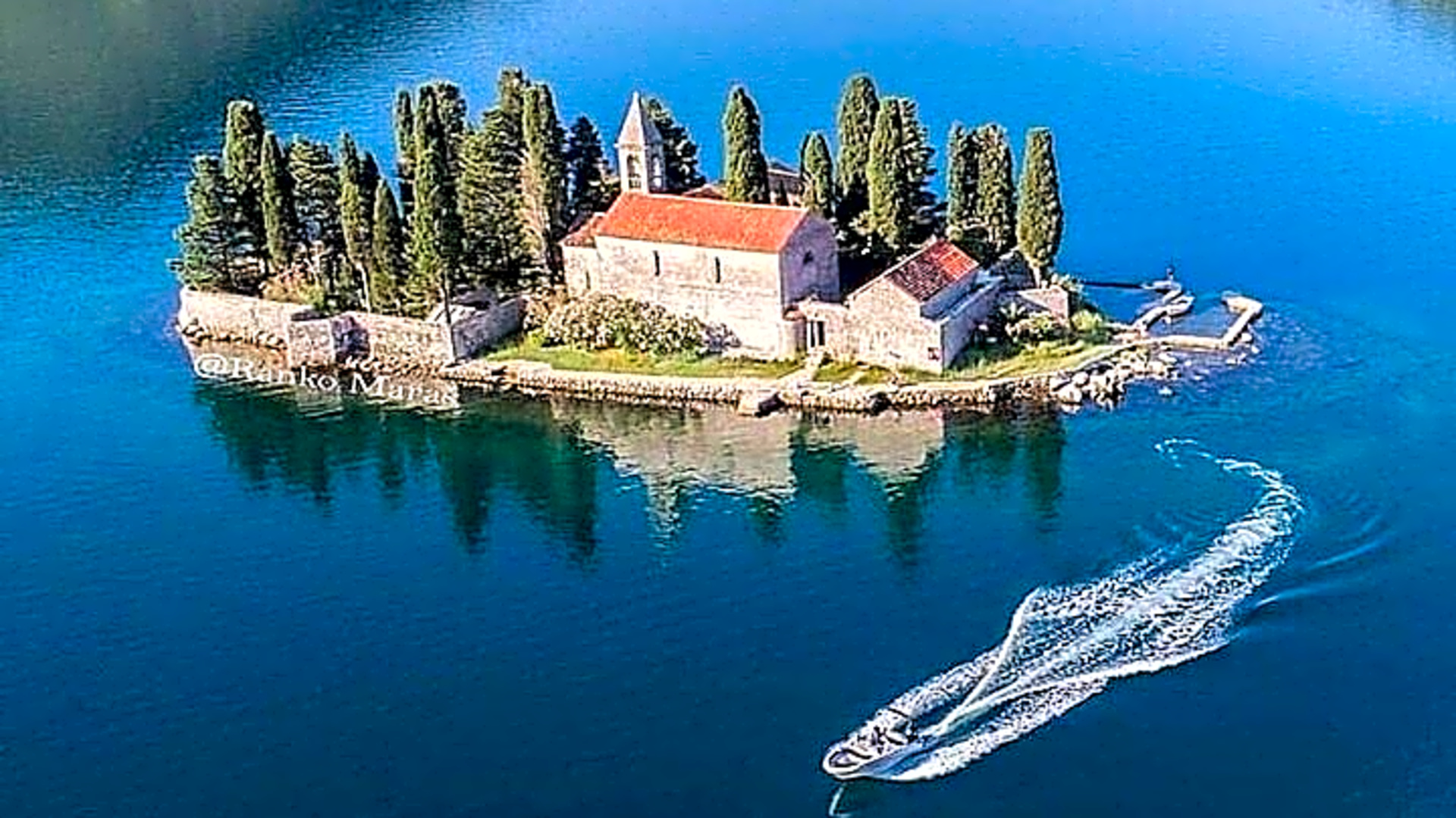 Port of Kotor - Private Speedboat tour - explore Unesco heritage - Montenegro