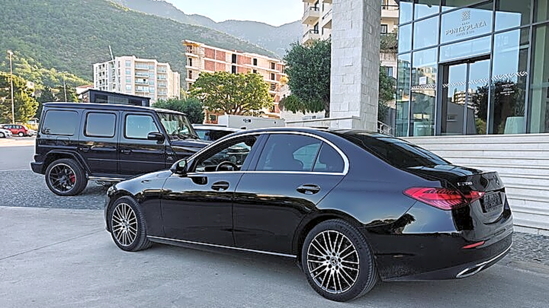 Private Limo Transfer Services in Montenegro - Montenegro