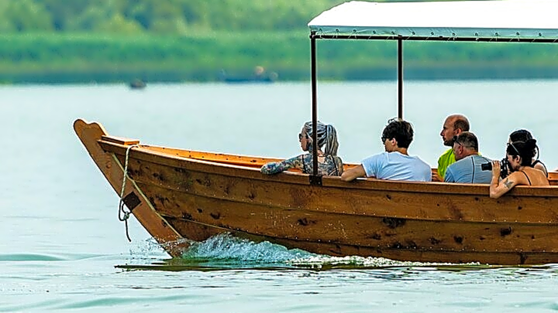Semi-private Skadar Lake Boat Tour with Wine from Virpazar - Montenegro