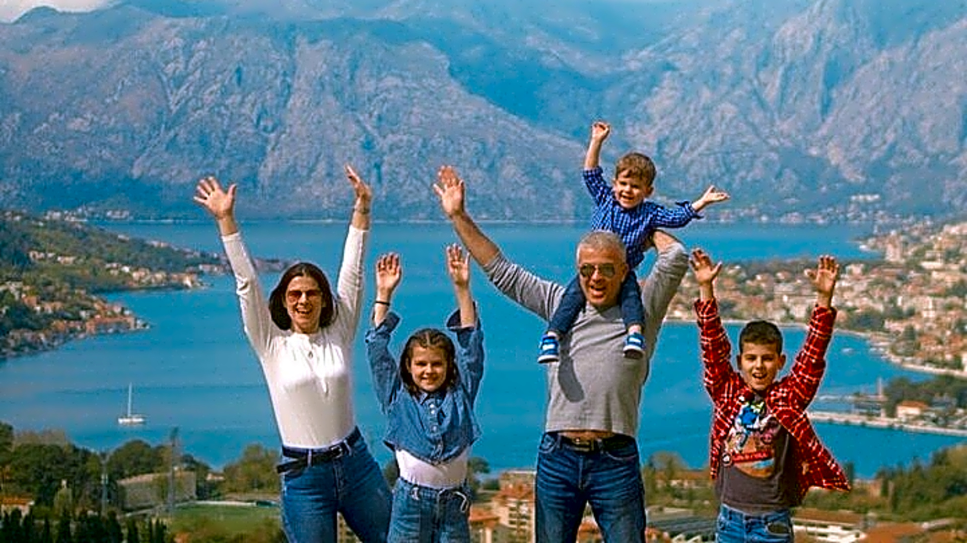 Kotor Shore Excursion: Budva Old Town, Sveti Stefan & Perast - Montenegro