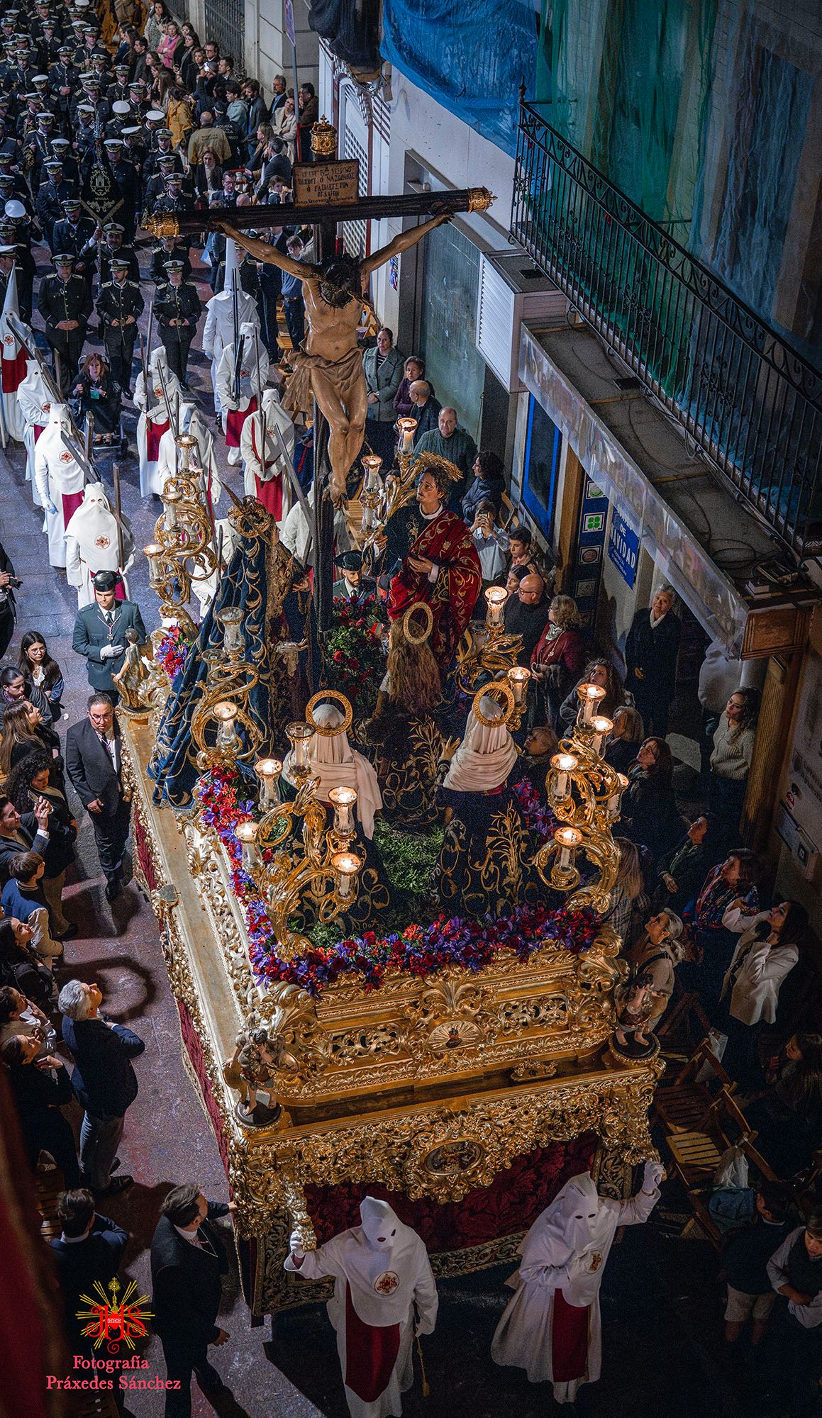 Cruceta de Esencia en la Hermandad de Las Siete Palabras 2025