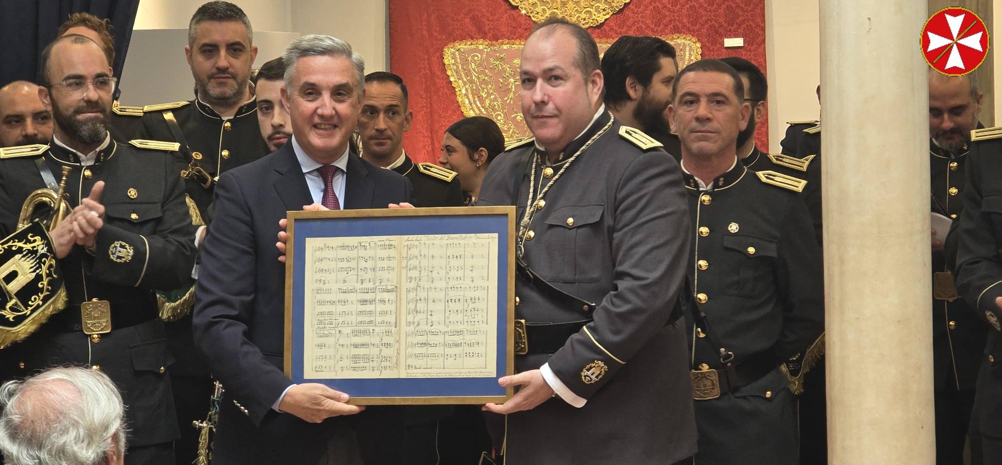 Esencia puso sus sones en la clausura de la exposición de la Hermandad de San Esteban