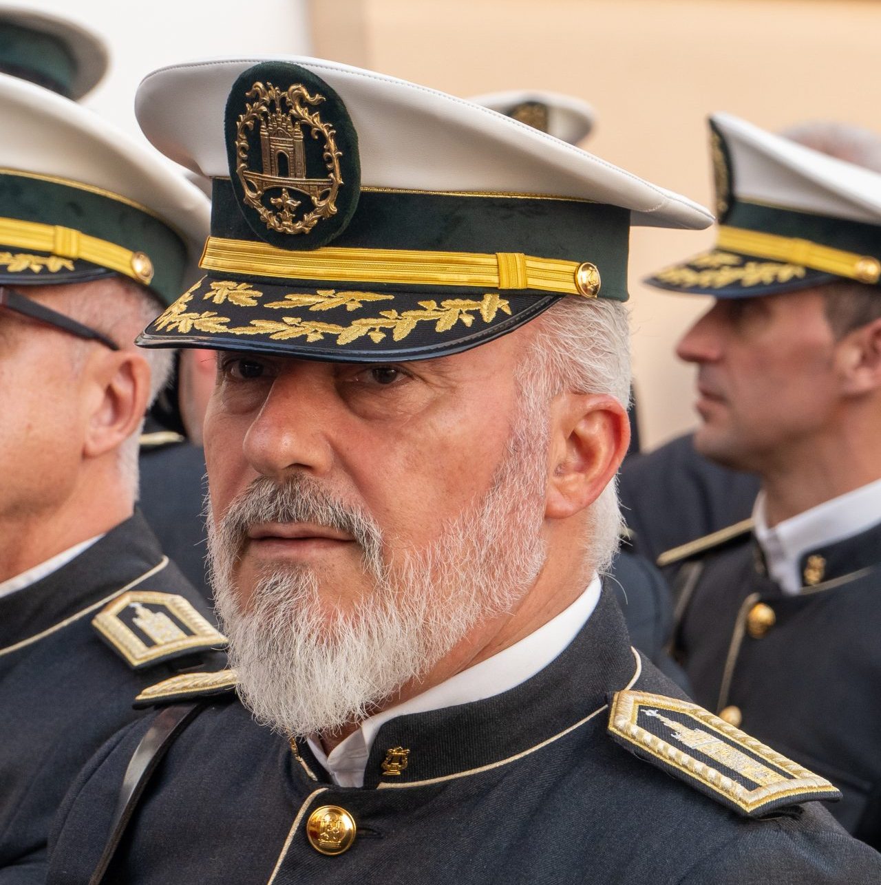 Enrique León Serrano