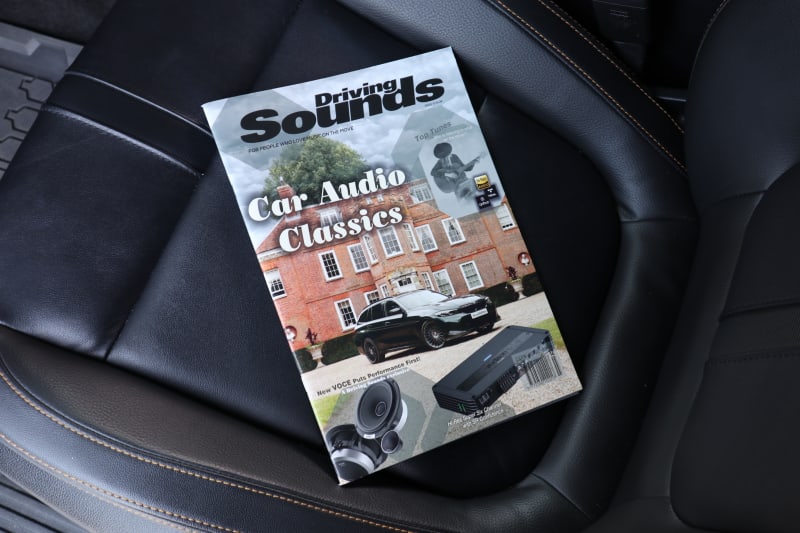 Mag on seat