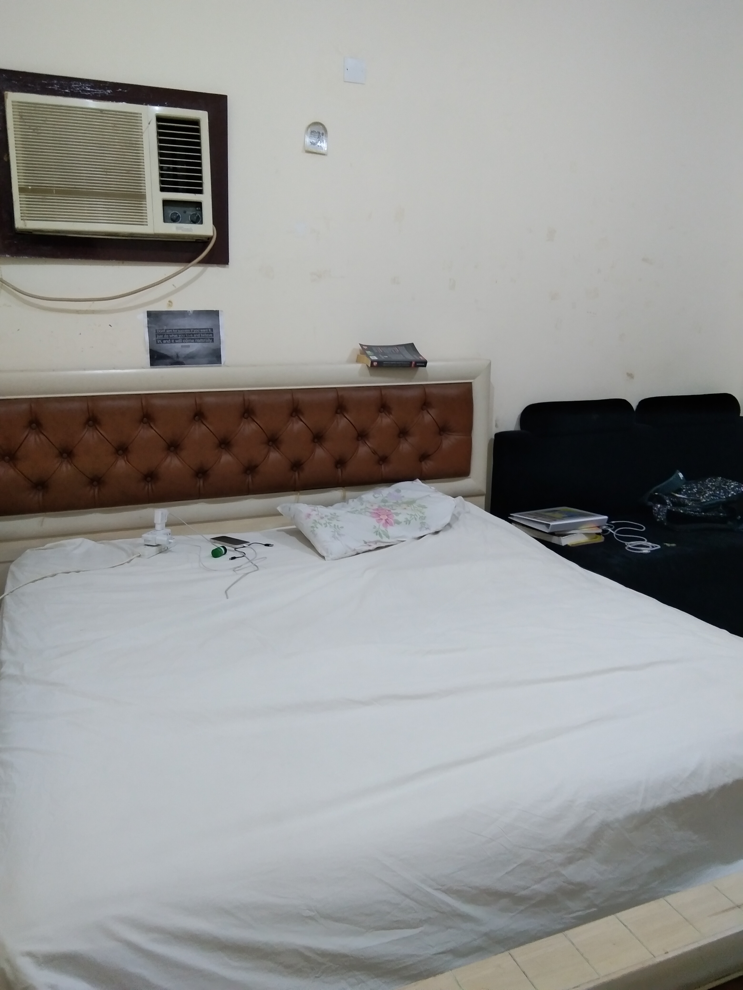 A bedspace available for women,Sharjah