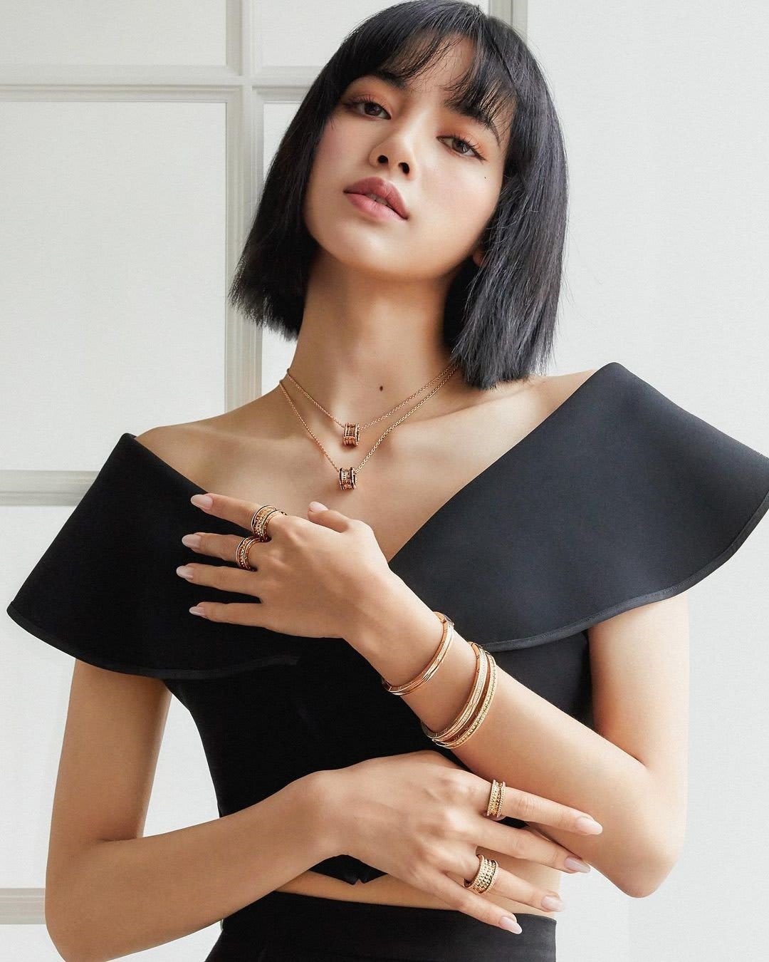 Lalisa "Lisa" Manoban is a Thai singer, dancer and model. She is a member of the South Korean pop group BLACKPINK and holds the position of lead dancer, lead rapper and vocalist.