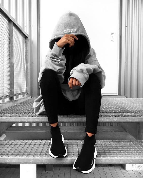 Hidden Face Girl 99