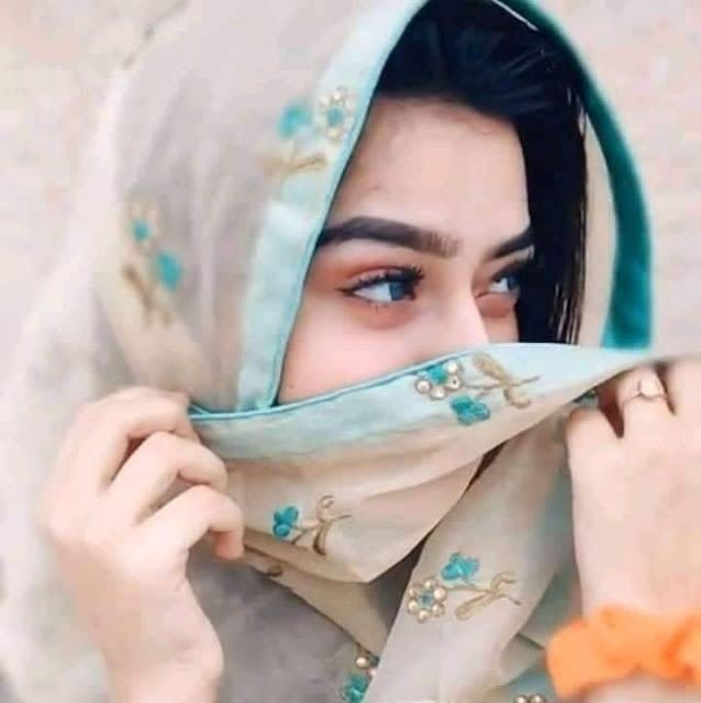 Hidden Face Girl 69