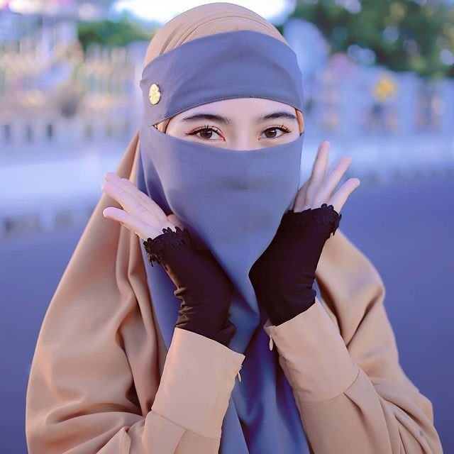 Hijab Girls DP 70