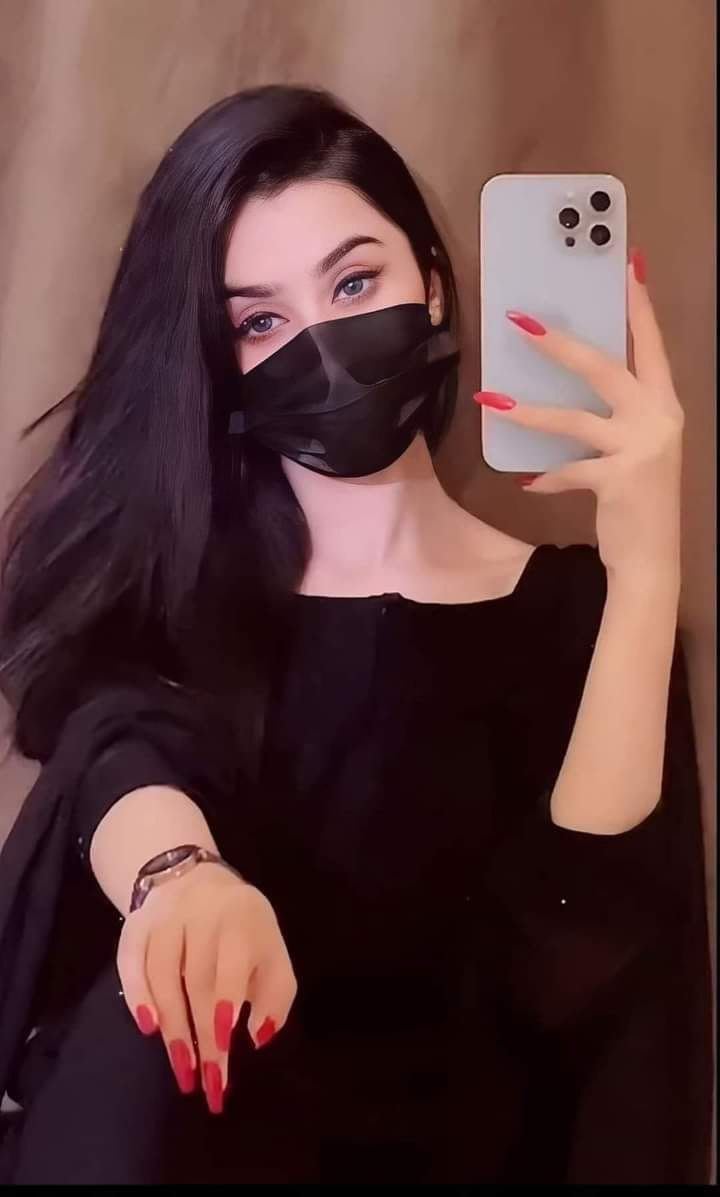 Hidden Face Girl 84