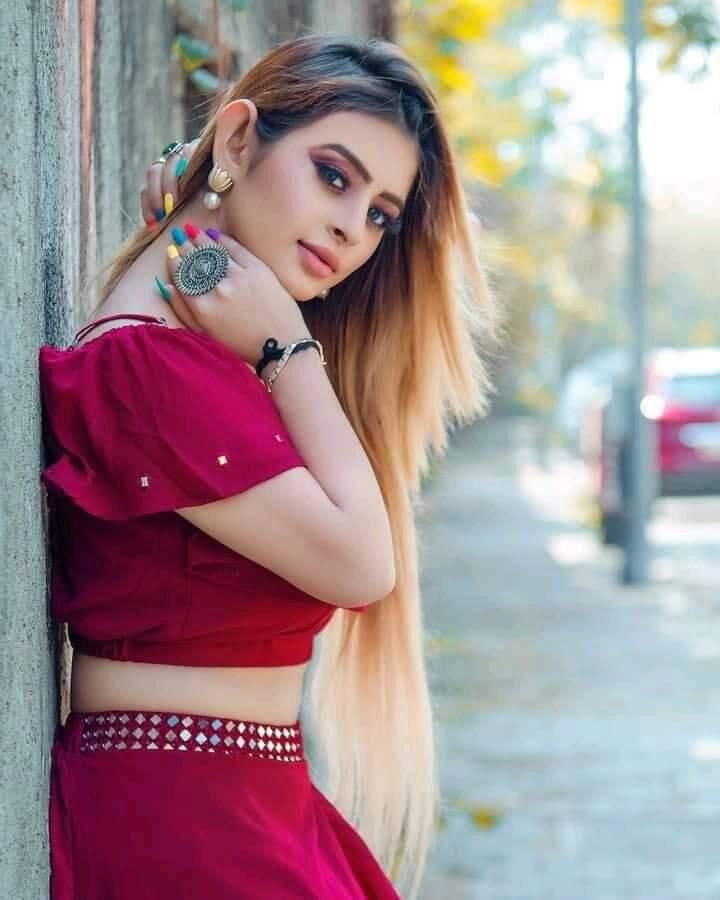 Attitude Girls DP 24