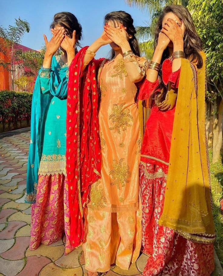 Trendy friendship style image