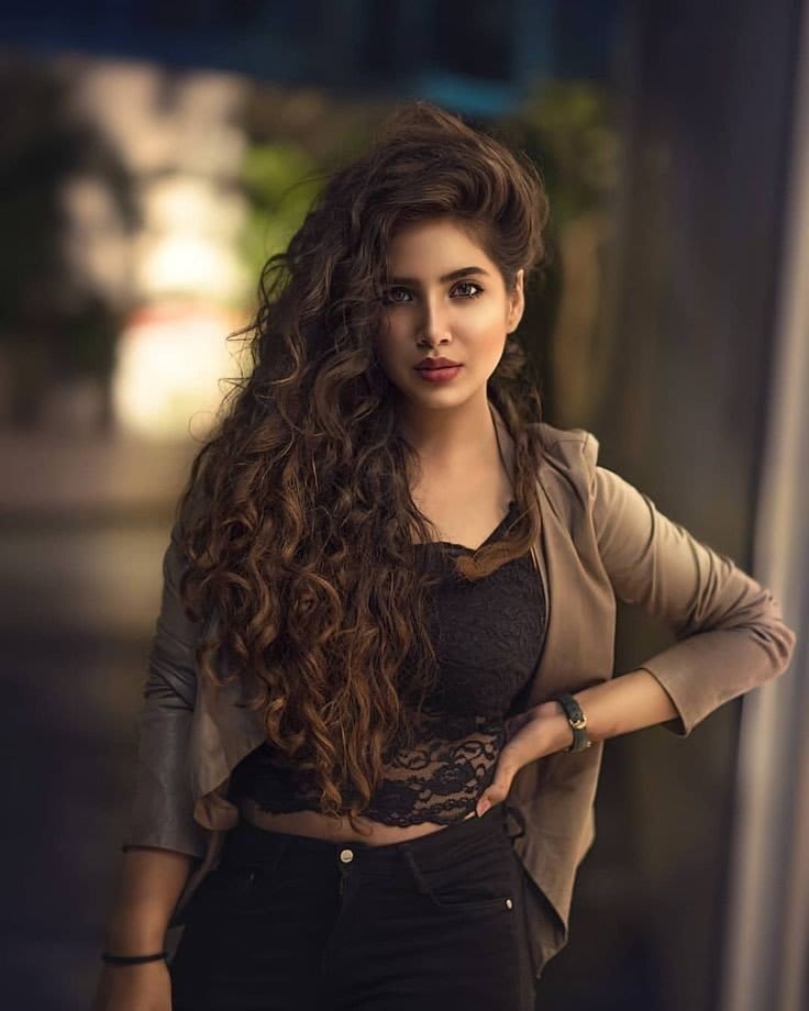 Attitude Girls DP 16