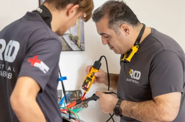 How to Handle Power Outages Safely in Blackfriars Homes