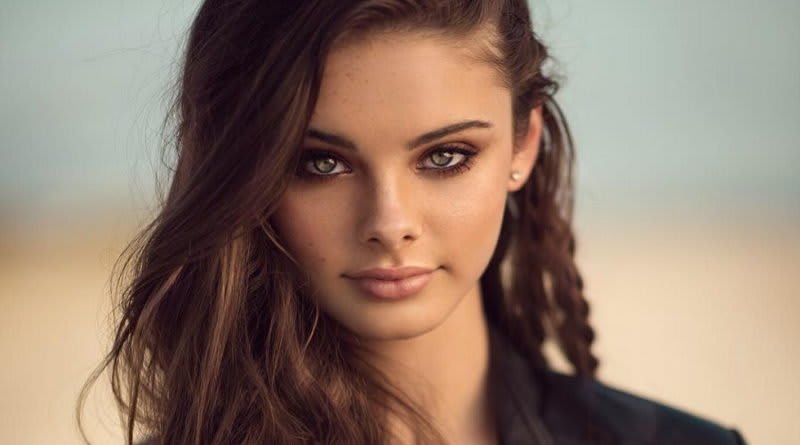 Meika Wollard - Australian model