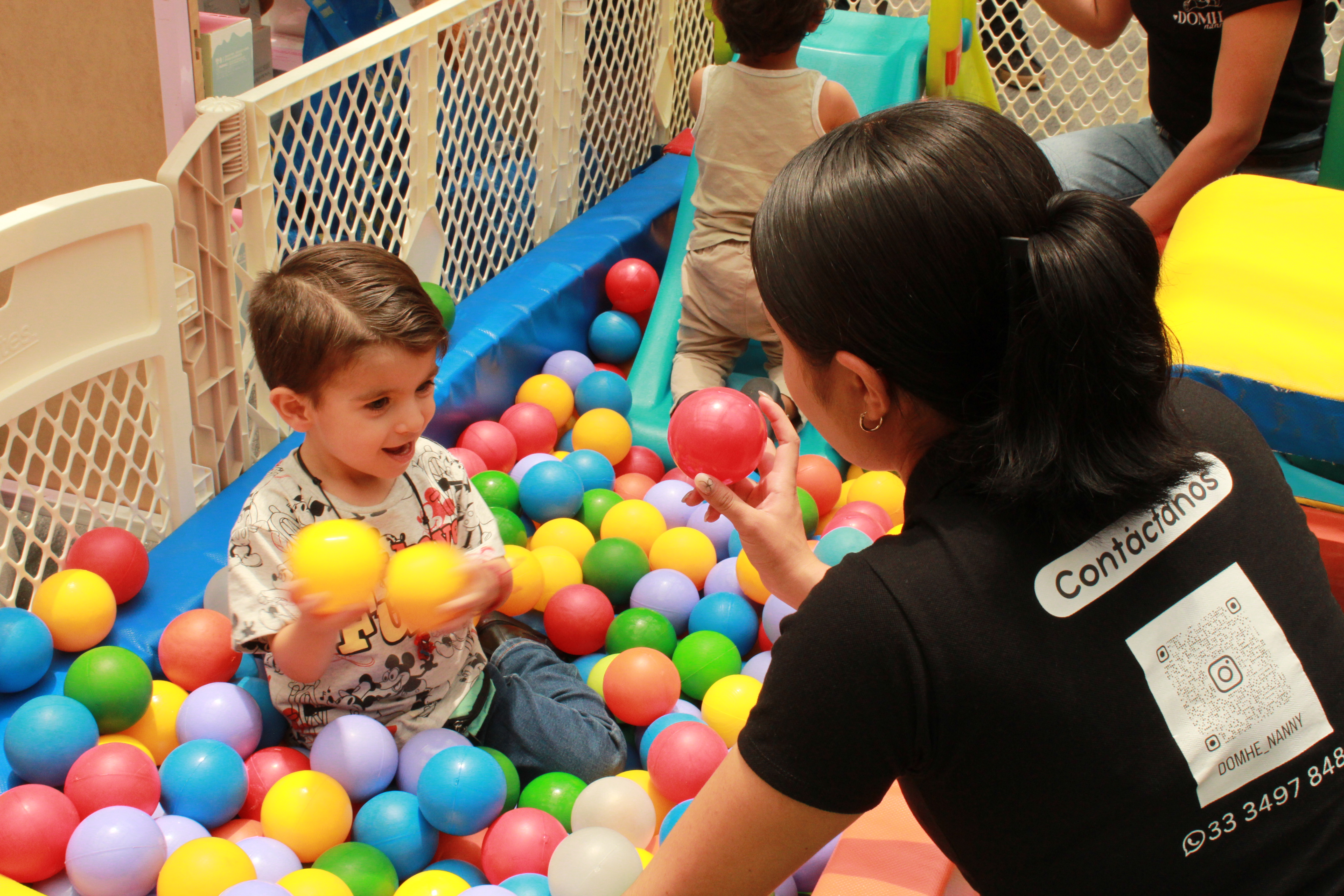 Equipo de niñeras DOMHE