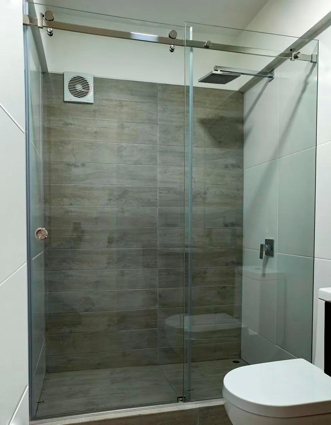 Ducha con sistema corredizo