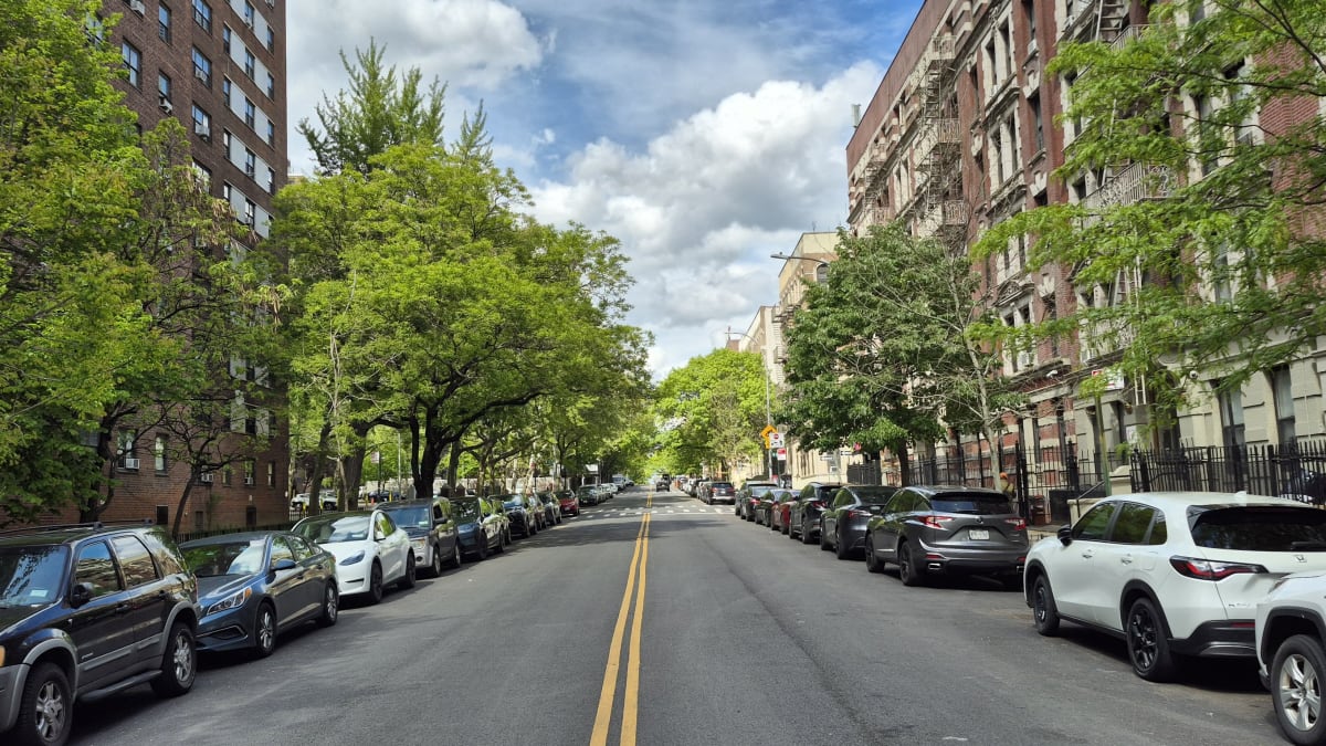 Manhattan apartment building  on quiet street