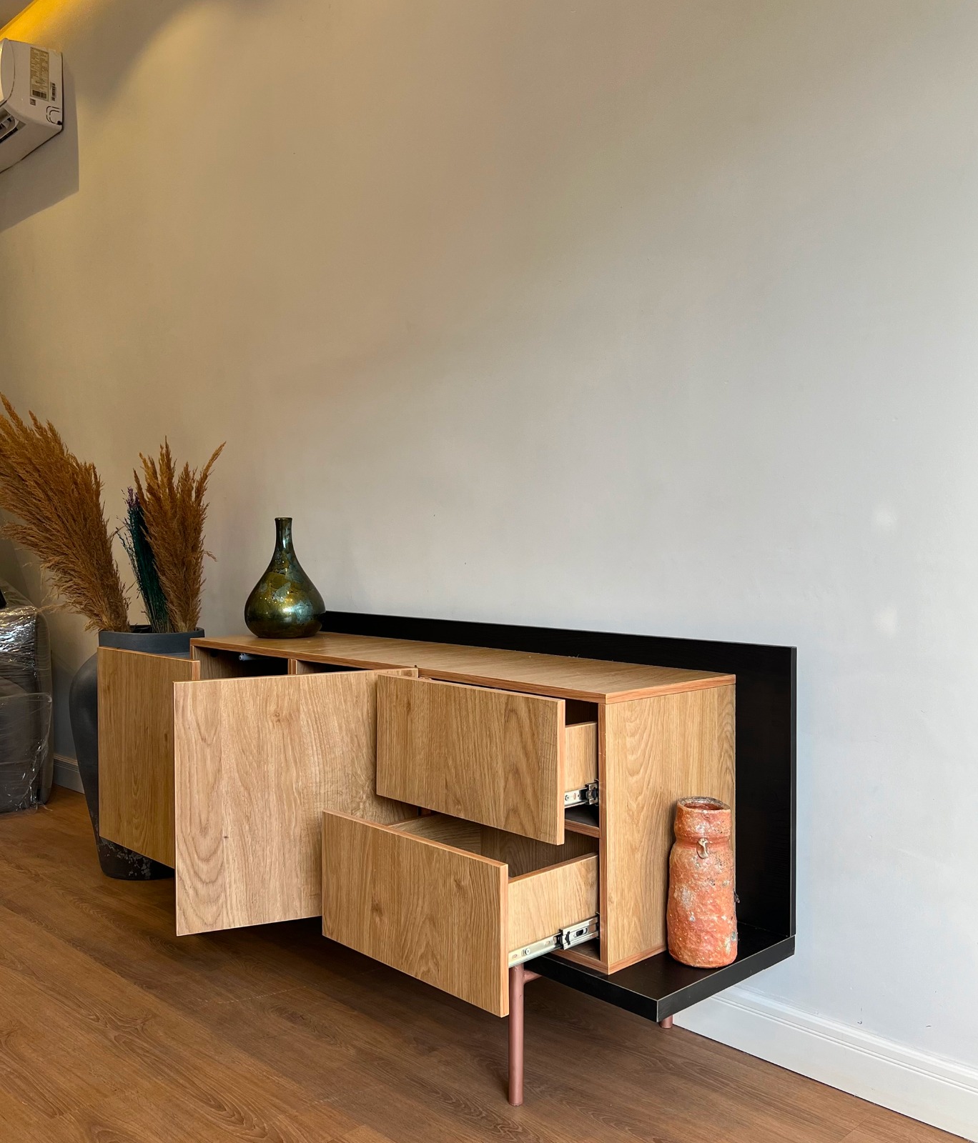 kimzi tv console