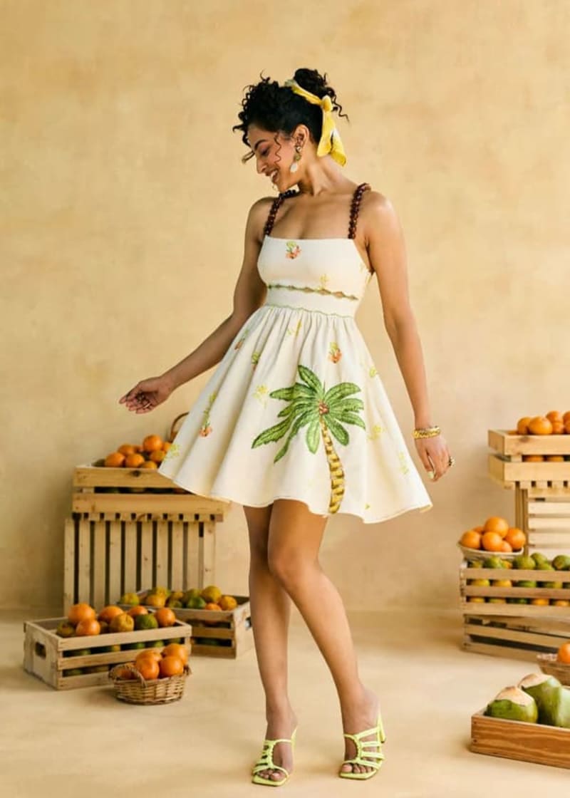 Lea Clothing 2