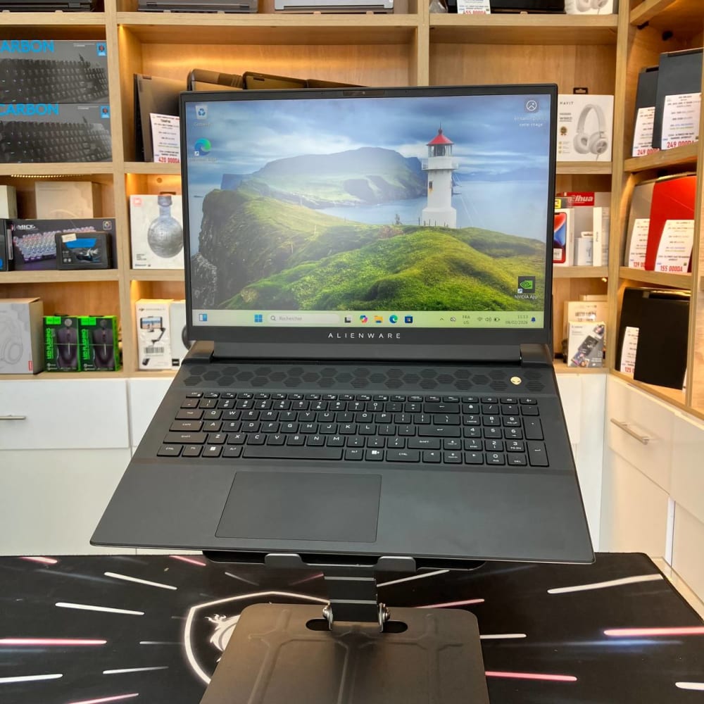DELL  DELL ALIENWARE 18 CORE I9 14900HX 32GB 1TB RTX4070 18 QHD 165HZ  - LAPTOP GAMER vue 3