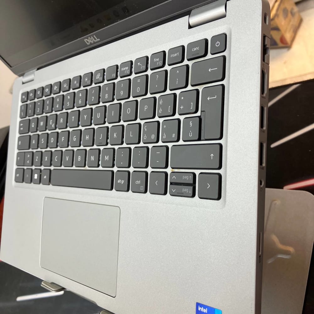 DELL DELL LATITUDE 5420 I7 1185G7 16GB 256SSD 14'' FHD - LAPTOP vue 2