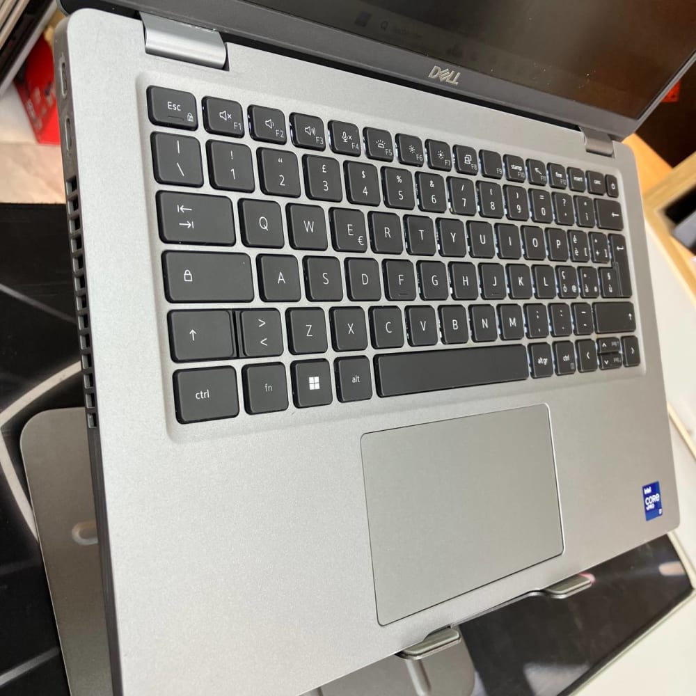 DELL DELL LATITUDE 5420 I7 1185G7 16GB 256SSD 14'' FHD - LAPTOP vue 3